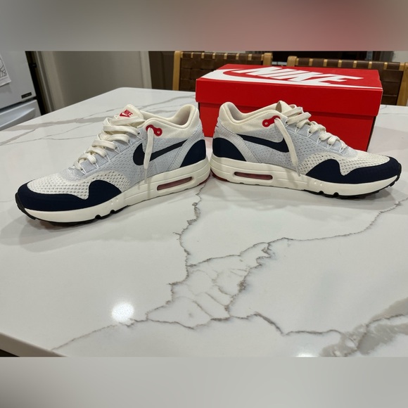 BRAND NEW!! Nike Air Max 1 Ultra 2.0 Flyknit!! - Picture 8 of 12